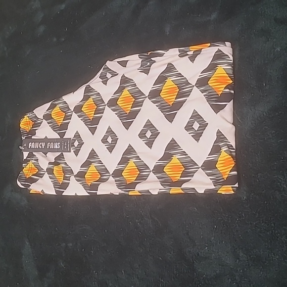 FANCY PANTS NWT OSFA Chic Geometric Print Legging - Picture 7 of 8